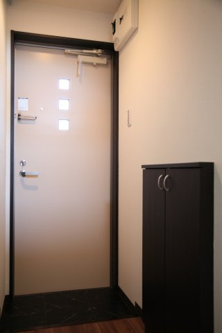【玄関】 | Creo筥松伍番館 | シンプルで使いやすい玄関です※写真は類似です