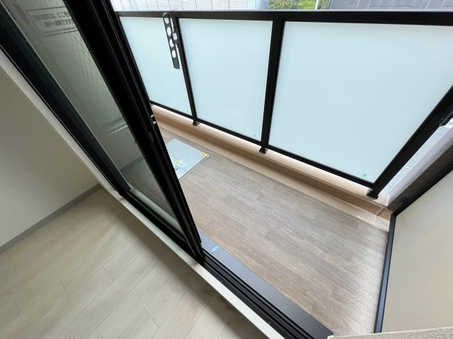 ALZA西本町のバルコニー