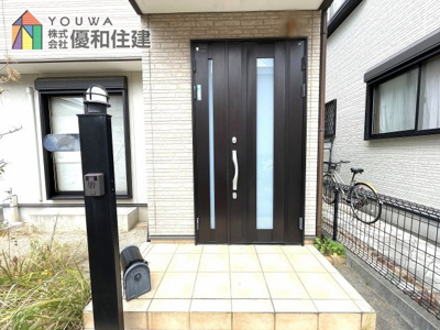 【玄関】 | 中古戸建　神戸市西区持子１丁目