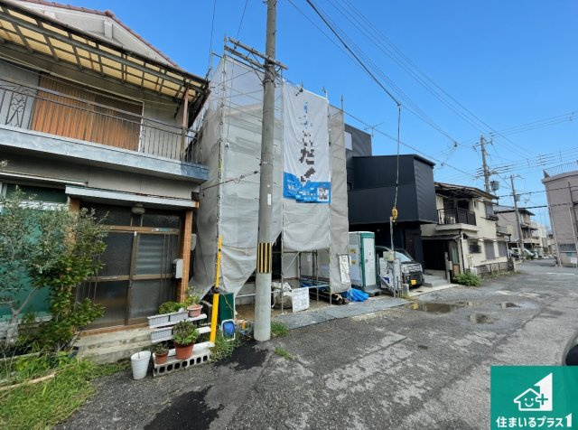 明石市西明石町　新築一戸建ての前面道路含む現地写真|周辺は落ち着いた街並みの住宅地！子育てがしやすい住環境です！まだ未完成ですが、現地でしかわからない事もございます。是非一度ご覧ください。