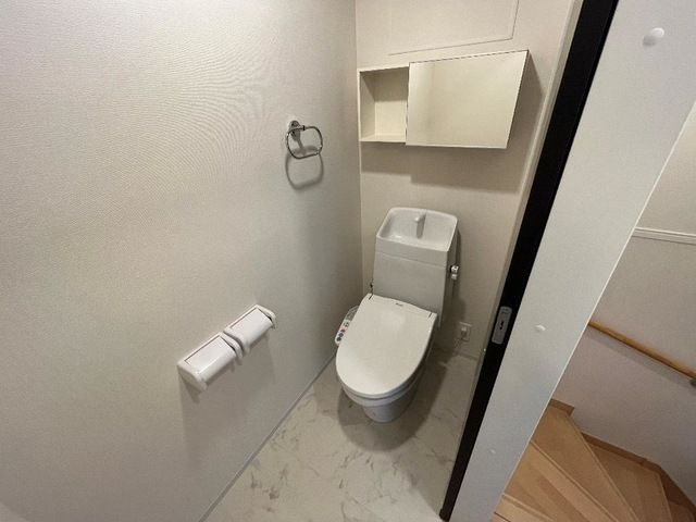 ディアバルドのトイレ|コンパクトで使いやすいトイレです