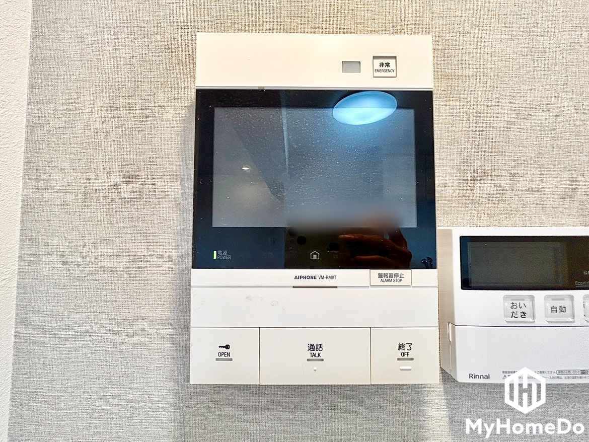 ファミール春日井の防犯設備|来訪者をしっかり確認！TVモニター付インターホンでセキュリティ強化