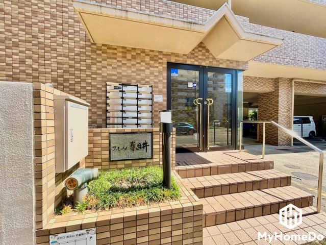 ファミール春日井の外観