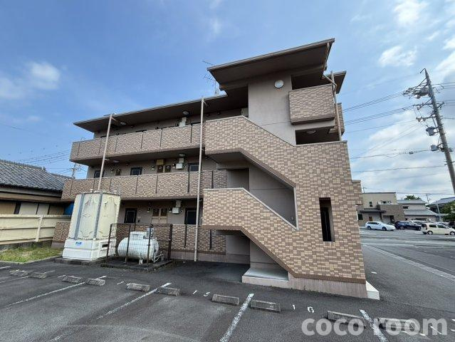 エステアロージョ の外観