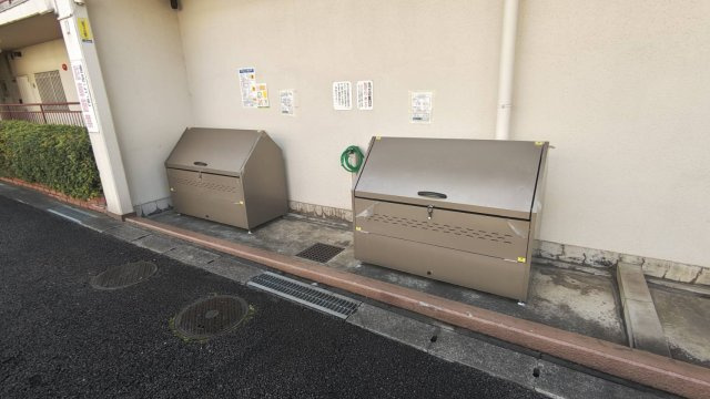 ジュネシオン岩槻のその他共用部分|敷地内ゴミ置き場あり