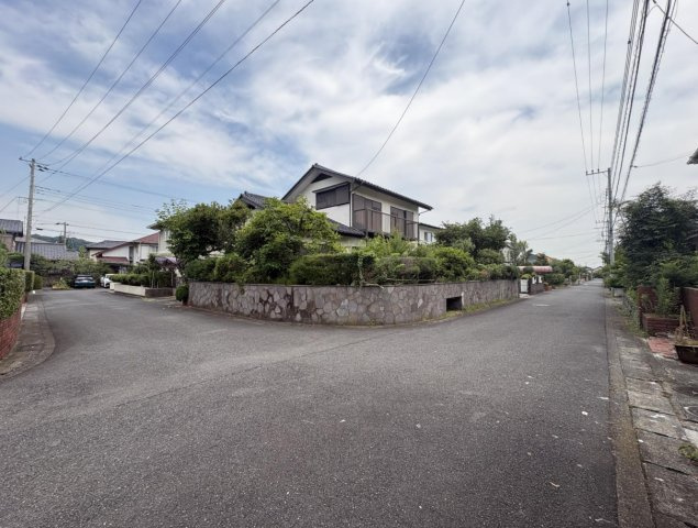 横浜市金沢区釜利谷西5丁目 新築戸建て【仲介手数料無料】カースペース3台