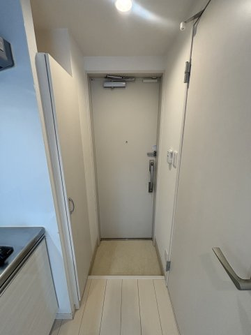 【玄関】リブリ・スカイブルーライズ