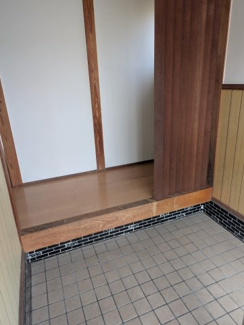【玄関】 | 斐川町出東借家