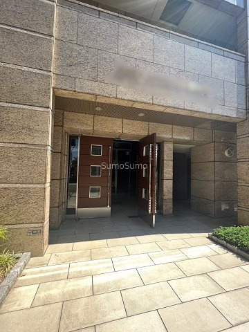 エイペックス南堀江のエントランス