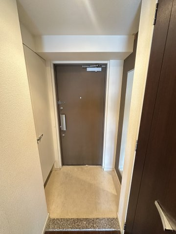 エイペックス南堀江の玄関