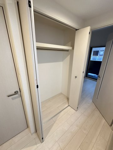 セオリー夕陽丘DOORの収納