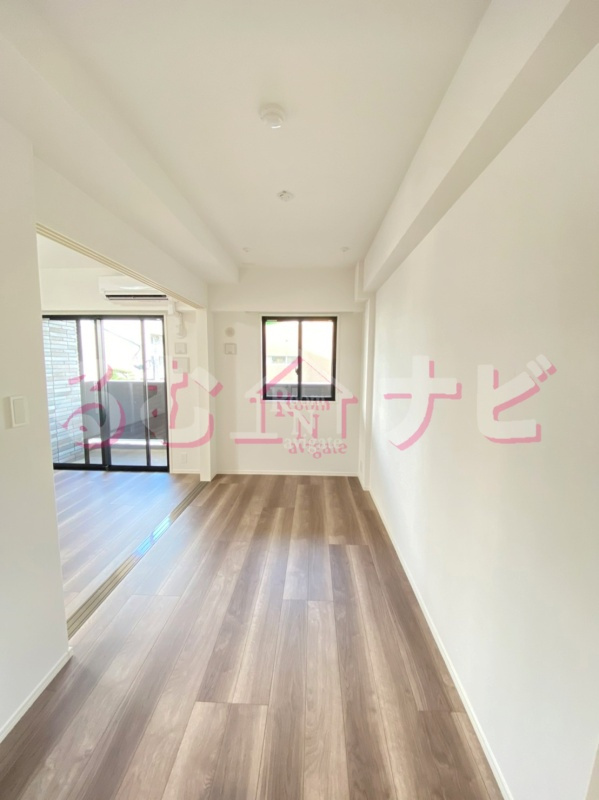 福岡市南区井尻５丁目の賃貸マンションの居間・リビング
