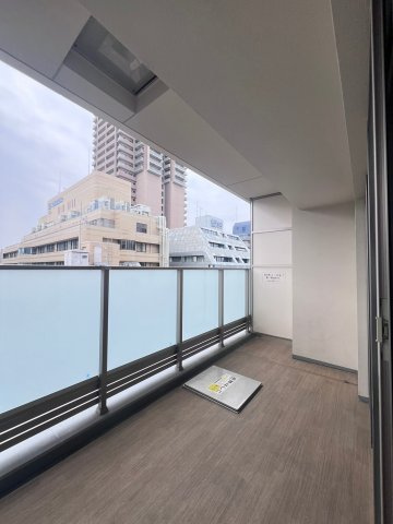 プラウド南堀江のバルコニー