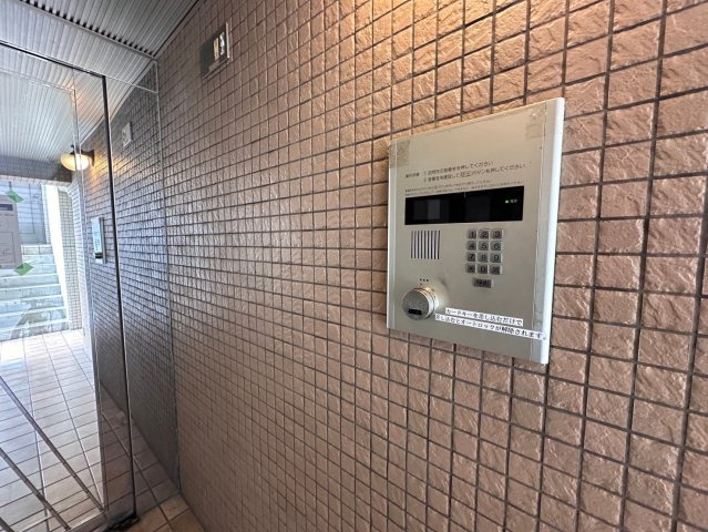 WITH　ROSE姫路駅南のエントランス