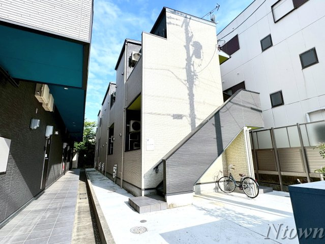 【外観】 | ヴァンクール中小田井 | 外観は落ち着いています