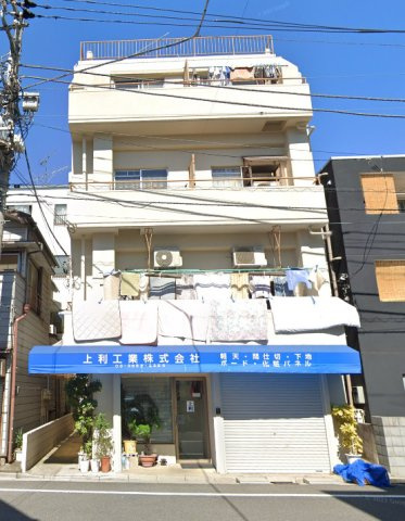 上利ビルの外観