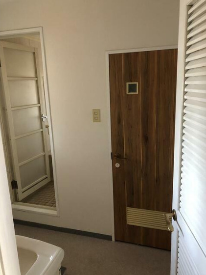 杉並区堀ノ内３丁目の賃貸マンションの洗面所