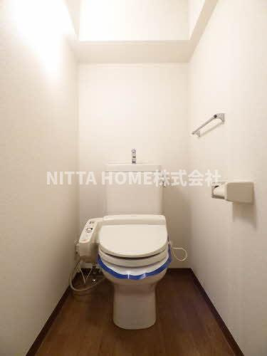 グランバリエ大槻のトイレ|暖房洗浄便座のトイレです＊