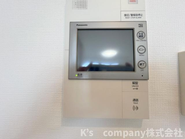 ◎藤沢市片瀬海岸2丁目　パレステージ片瀬江ノ島の防犯設備|訪問者の顔が確認できるモニター付きインターフォン☆