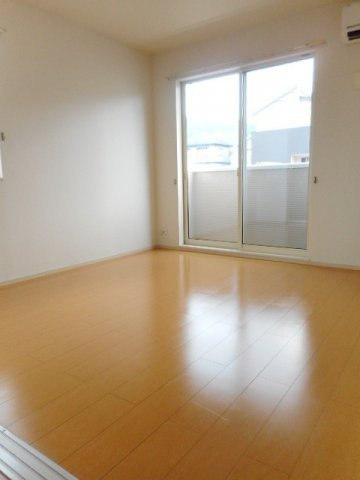 ヴィラ・ステラの居間・リビング