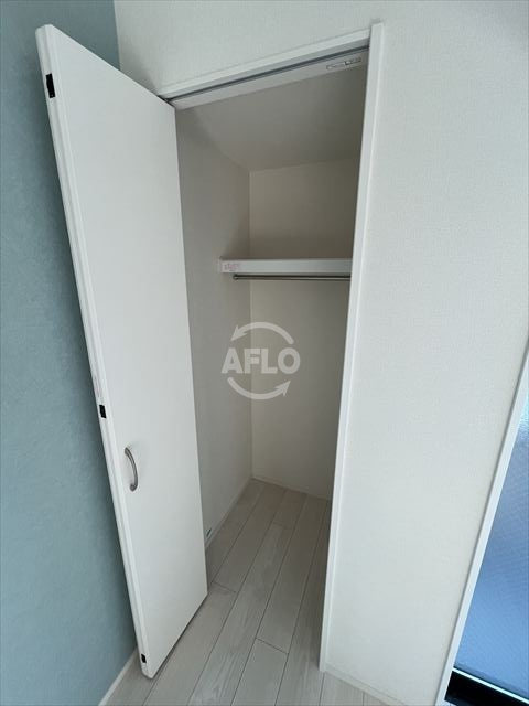 アーバンシエロ小路東の収納|アーバンシエロ小路東　クローゼット