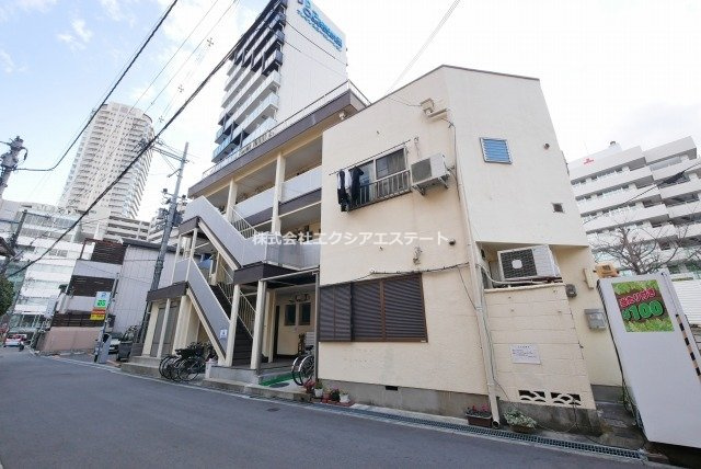 筆ヶ崎マンションの外観