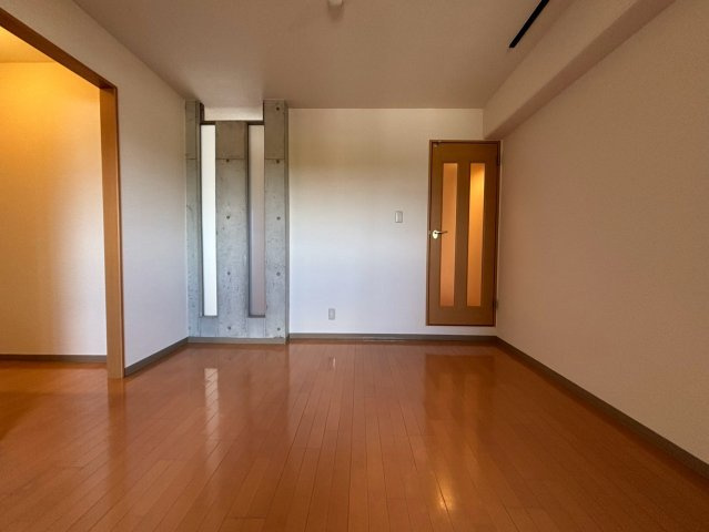 エルベコート豊中本町の居間・リビング
