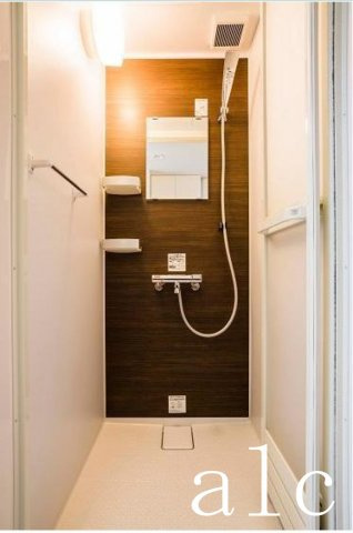 アミティエ東小岩のシャワールーム|日々の暮らしに欠かせないシャワールームです