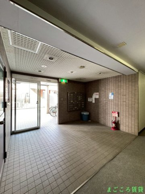 【エントランス】 | トゥリオーニ堺1