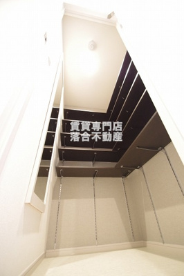 【収納】 | リブリ・淵野辺Ⅲ | たっぷり入るウォークインシューズ収納♪