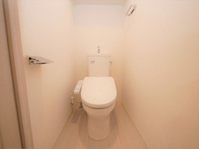 【トイレ】 |  レオンコンフォート京橋EAST | 清潔感のあるトイレです