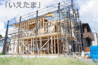 【外観】 | 【仲介手数料無料！！】日野市新町4丁目　新築戸建て（全5棟）3号棟　6280万円 | 5号棟　令和8年8月6日撮影　建築中