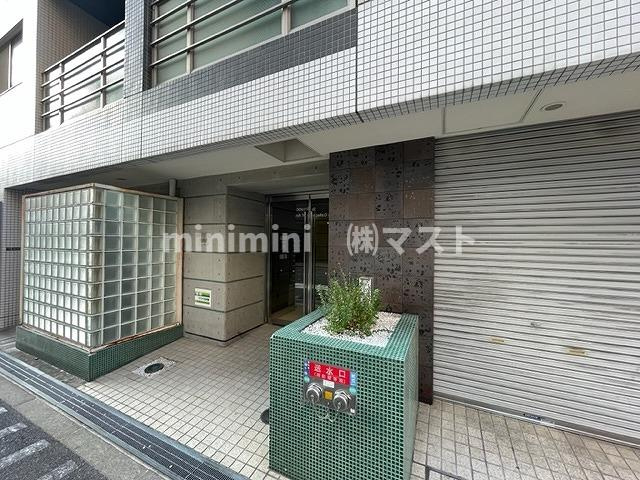 アフィット天満橋のエントランス