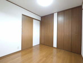 【洋室】 | 寒川町3丁目貸家