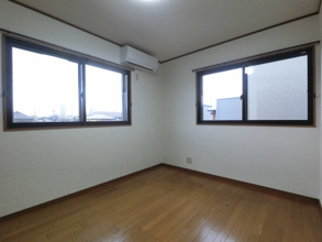 【洋室】 | 寒川町3丁目貸家
