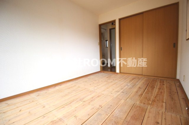 半代貸家の子供部屋|子供部屋です