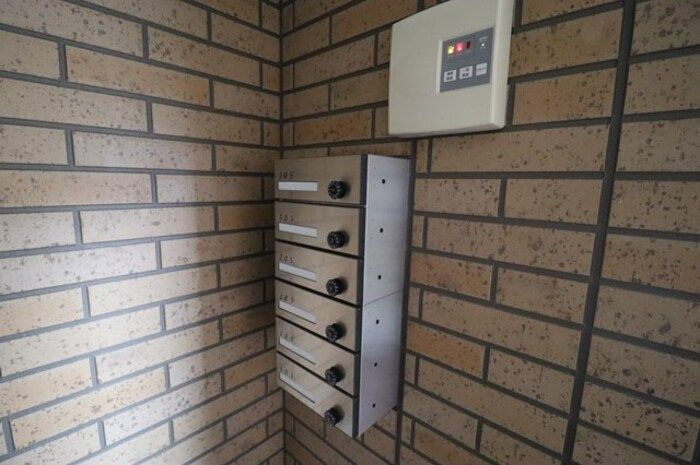 グラティアの設備