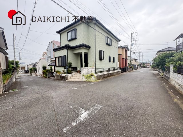 【前面道路含む現地写真】 | 桶川市上日出谷南1丁目　中古戸建