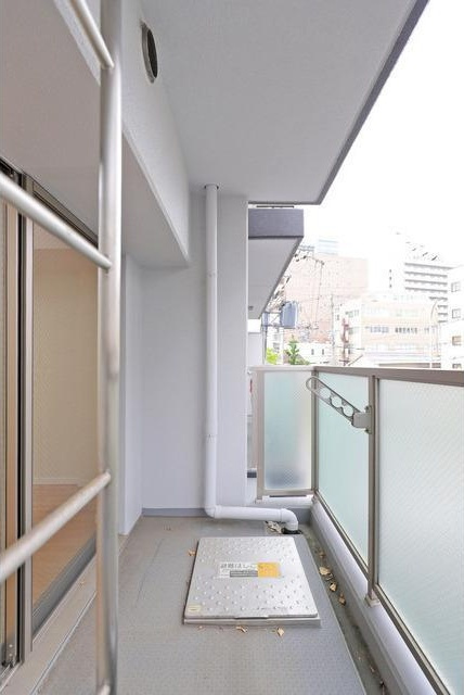 アーバングリーン兵庫ステーションフロントのバルコニー|同物件別部屋写真