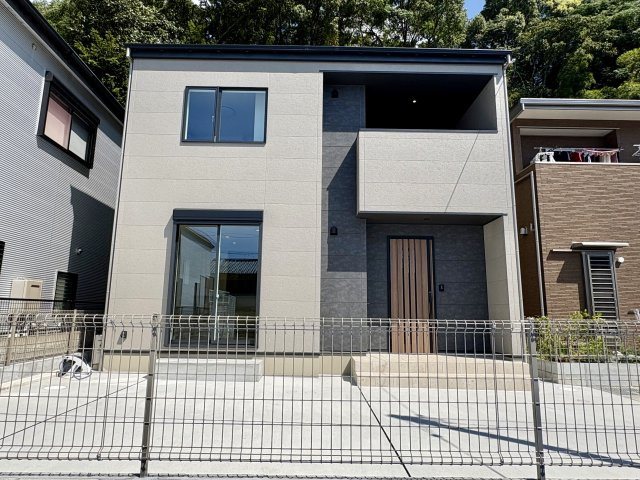 「周辺環境充実」高知市石立町3号地　新築一戸建て