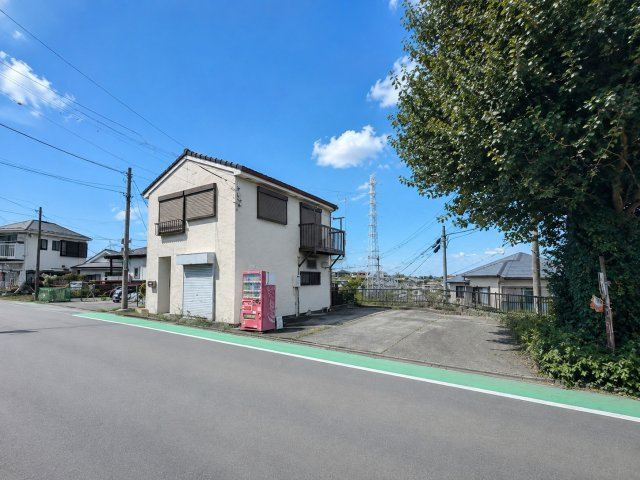 【前面道路含む現地写真】 | ◆町田市高ヶ坂　中古戸建◆ | ◆住宅ローンのご相談や周辺環境のご案内も含め、ローンに詳しい、地元に詳しいスタッフがお出迎えさせていただきます。お気軽にご相談ください。