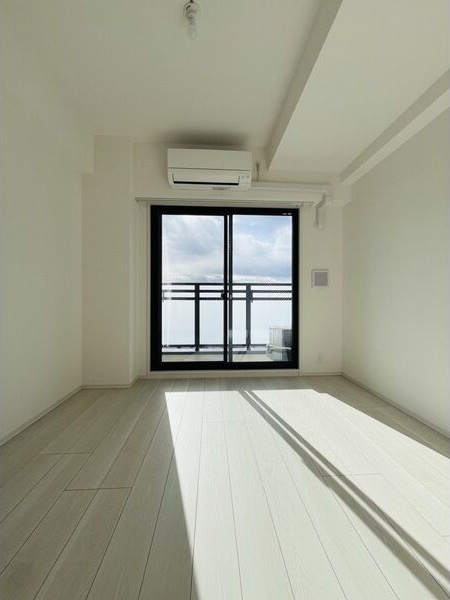 S-RESIDENCE野並駅前broad(ブロード)の居間・リビング