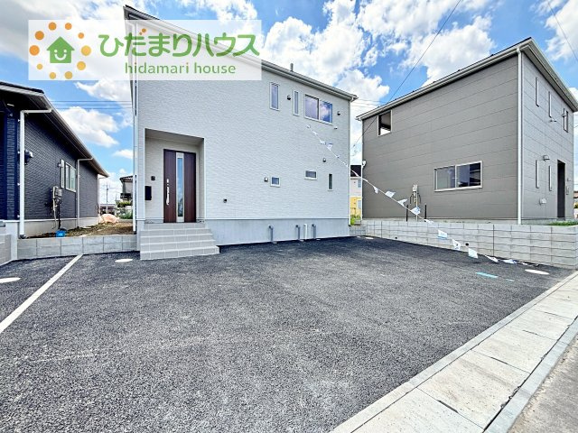 【駐車場】 | 常総市本石下第12　新築戸建　2号棟 | マイホームなら駐車場代がかかりません！しかも、自宅の駐車場で洗車ができます！今までコイン洗車に行っていた手間も省けて、節約にもつながります(^^♪