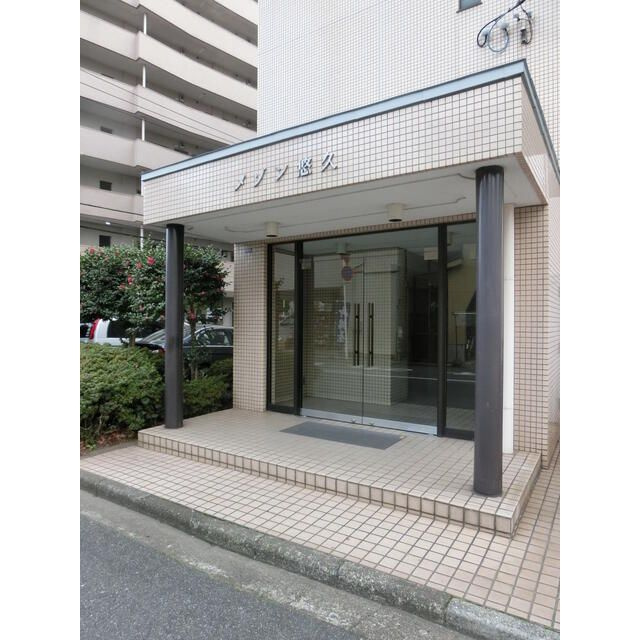 メゾン悠久のエントランス
