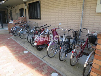 【駐車場】 | アンシャンテ | 車をお持ちの方に嬉しい駐車場付きの物件です