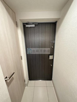 【玄関】 | フレンシア椎名町