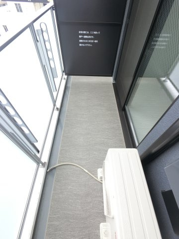 Alivis船橋Eastのバルコニー