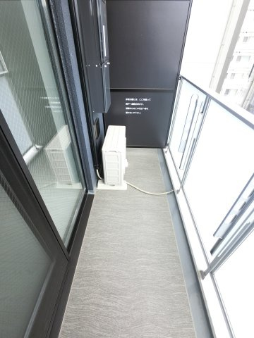Alivis船橋Eastのバルコニー