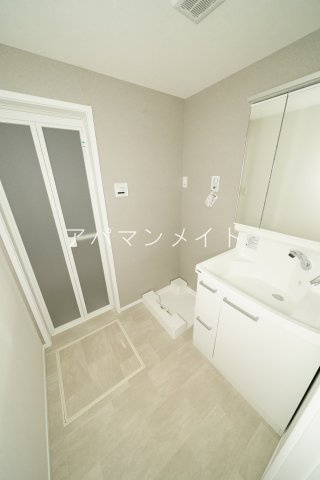 【設備】 | 洗濯機置場＆脱衣スペースです