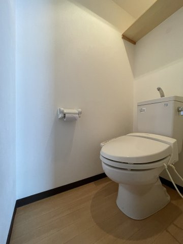 モダナークのトイレ